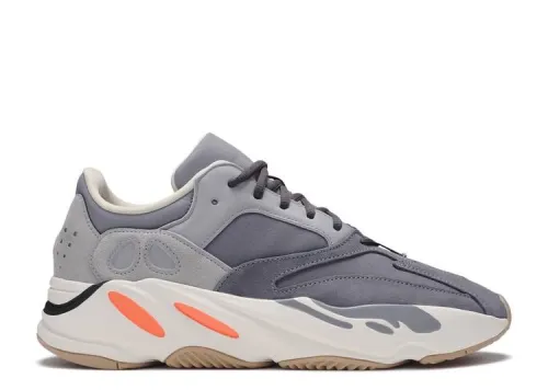 YEEZY BOOST 700 'MAGNET' FV9922