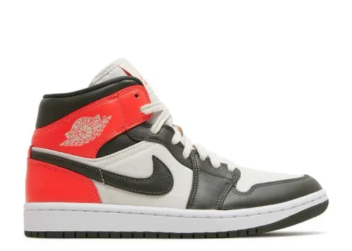 WMNS AIR JORDAN 1 MID SE 'NEWSPRINT' DQ6078-100