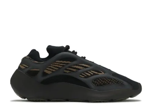 YEEZY 700 V3 'CLAY BROWN' GY0189