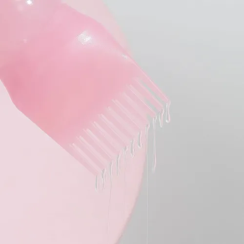 Precision Hair Oil Applicator Bottle – Easy & Even Oil Application for Healthy Hair