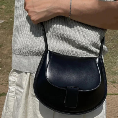 Fashion Lady Retro Leather Mini Bag Half-Moon Solid Color One-Shoulder Bags Ladies Messenger Bag