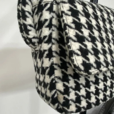 2 Colors Women Houndstooth Shoulder Bag Letter Print Fashion 2023 New Ladies Retro Spliced Handbag