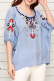 Casual Embroidery Split Joint O Neck T-Shirts