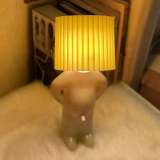 Shy Vintage Manly Desk Lamp: A Delightfully Retro Illumination!