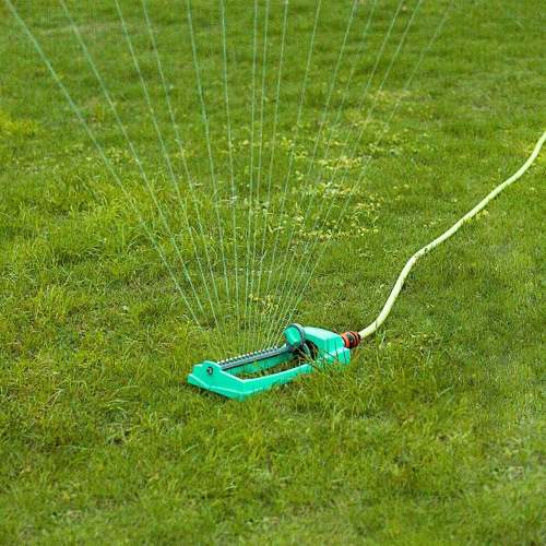 Oscillating Lawn Sprinkler