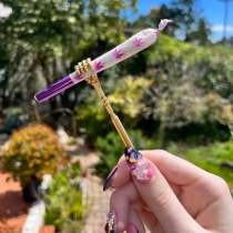 Retractable Gold Skeleton Joint Holder