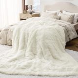 King Size Blanket Cream – Fuzzy, Fluffy, and Shaggy Faux Fur, Soft and Thick Sherpa, Tie-dye Decorative Gift for Bed, 108x90 Inches, 380 GSM