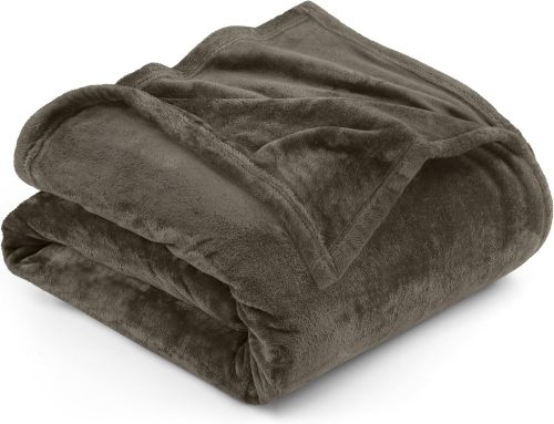 Bedding Fleece Blanket King Size Brown 300GSM Luxury Fuzzy Soft Anti-Static Microfiber Bed Blanket (90x102 Inches)