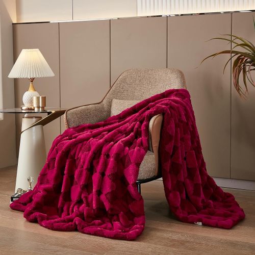 Luxury Faux Fur Rabbit Fur Throw Blanket Burgundy Red 90 x80 ,Plush Reversible Sherpa Blankets,Queen Fuzzy Elegant Thick Throws for Bed,Washable Bedding Accent Blankets for Sofa Couch Chair