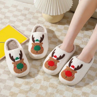 Lovely Christmas Reindeer Plush Slippers