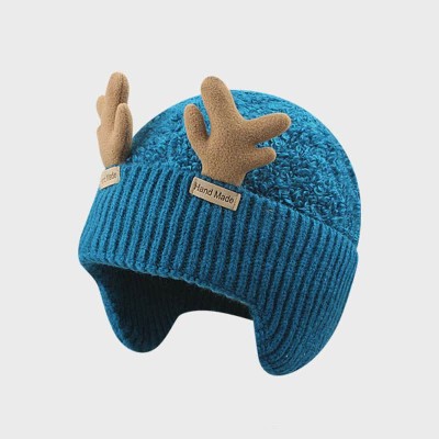 Lovely Cartoon Deer Antler Knit Plush Hat