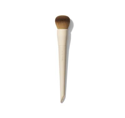 A24 Signature Foundation Brush