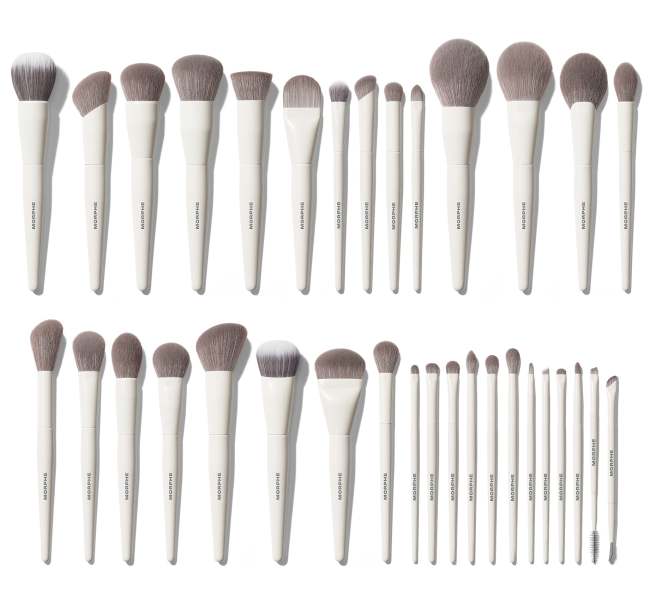 Reimagined 34-Piece Brush Roll & Tool Trio