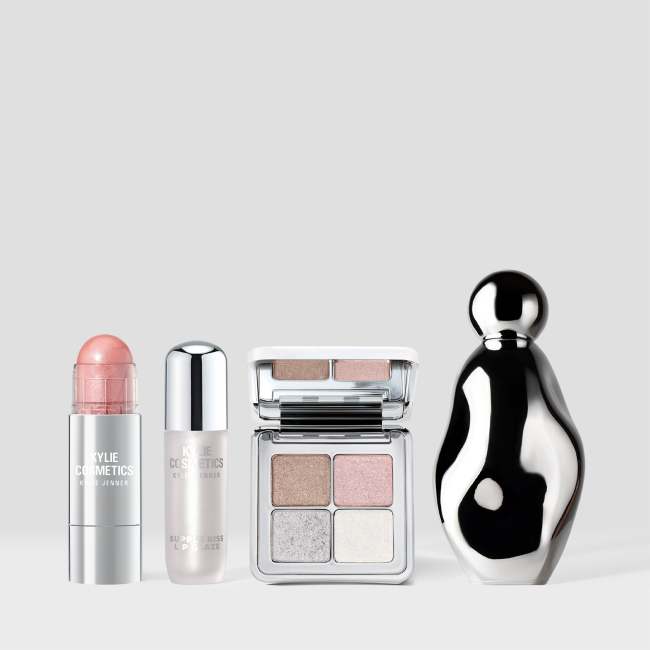 Cosmic Kylie Jenner 2.0 & Summer Makeup Collection Bundle