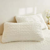 Creamy Milk Velvet Quilted Bed Skirt Set
