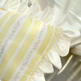 Vintage Floral Patchwork Ruffled Dog & Cat Mat Matching Pillow