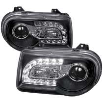 2005-2010 Chrysler 300 Projector Headlights w/LED Light Strip Matt Black/Clear