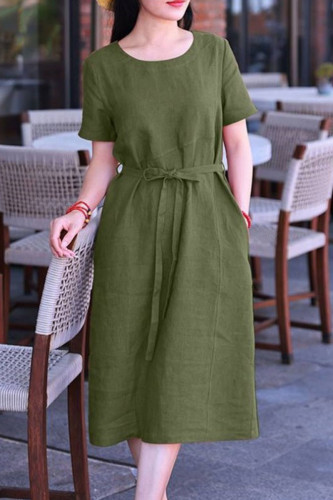 Plus Size Casual Solid Pocket Frenulum O Neck Short Sleeve Dress
