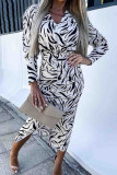 Elegant Geometric Printing V Neck One Step Skirt Dresses