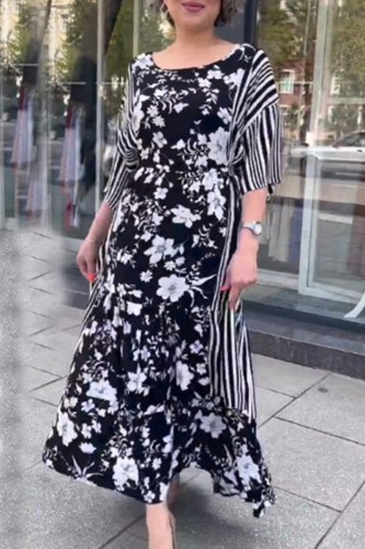 Casual College Striped Floral Contrast O Neck A Line Dresses