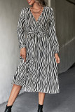 Casual College Animal Print Frenulum Printing V Neck A Line Dresses