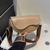 Simplicity Letter Print Metal Accessories Decoration Asymmetrical Bags