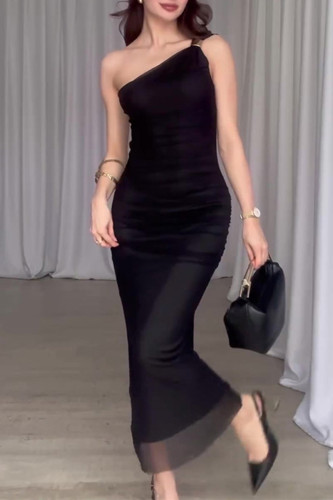 Sexy Solid Color Patchwork Sloping Shoulder One Step Skirt Dresses