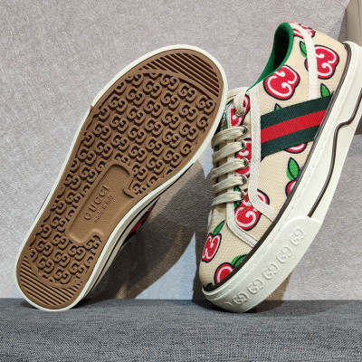 Men Women Low Top Embroidered Sneakers Casual Trainers Athletic Shoes Unisex 35-44