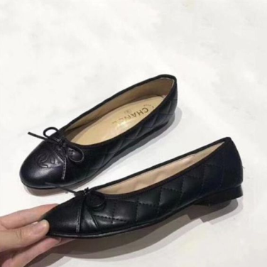 Women Cap Toe Flat Shoes Slip Ons Loafer Casual Shoes Low Heel